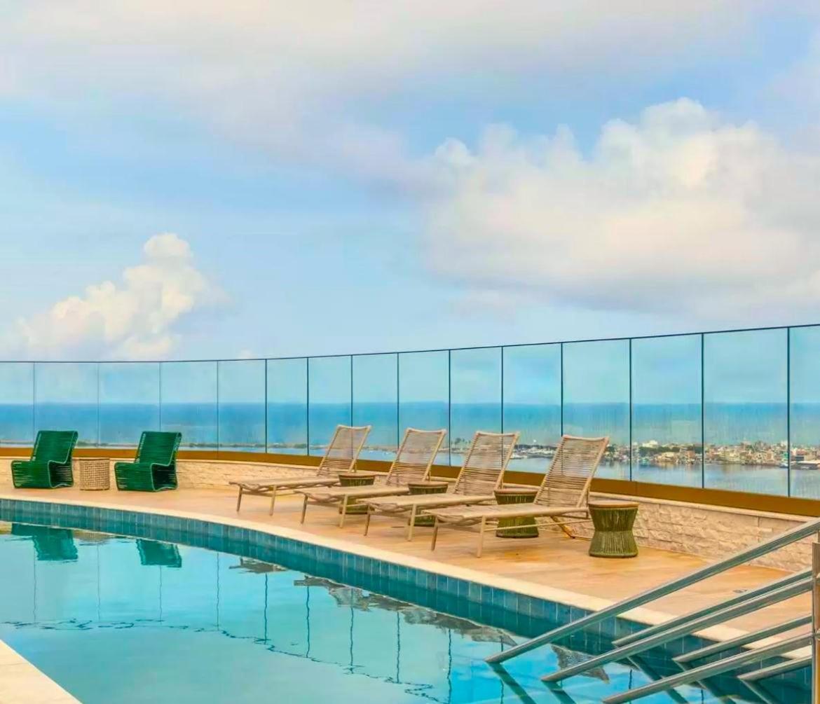 Top Cais Estelita Apartment *